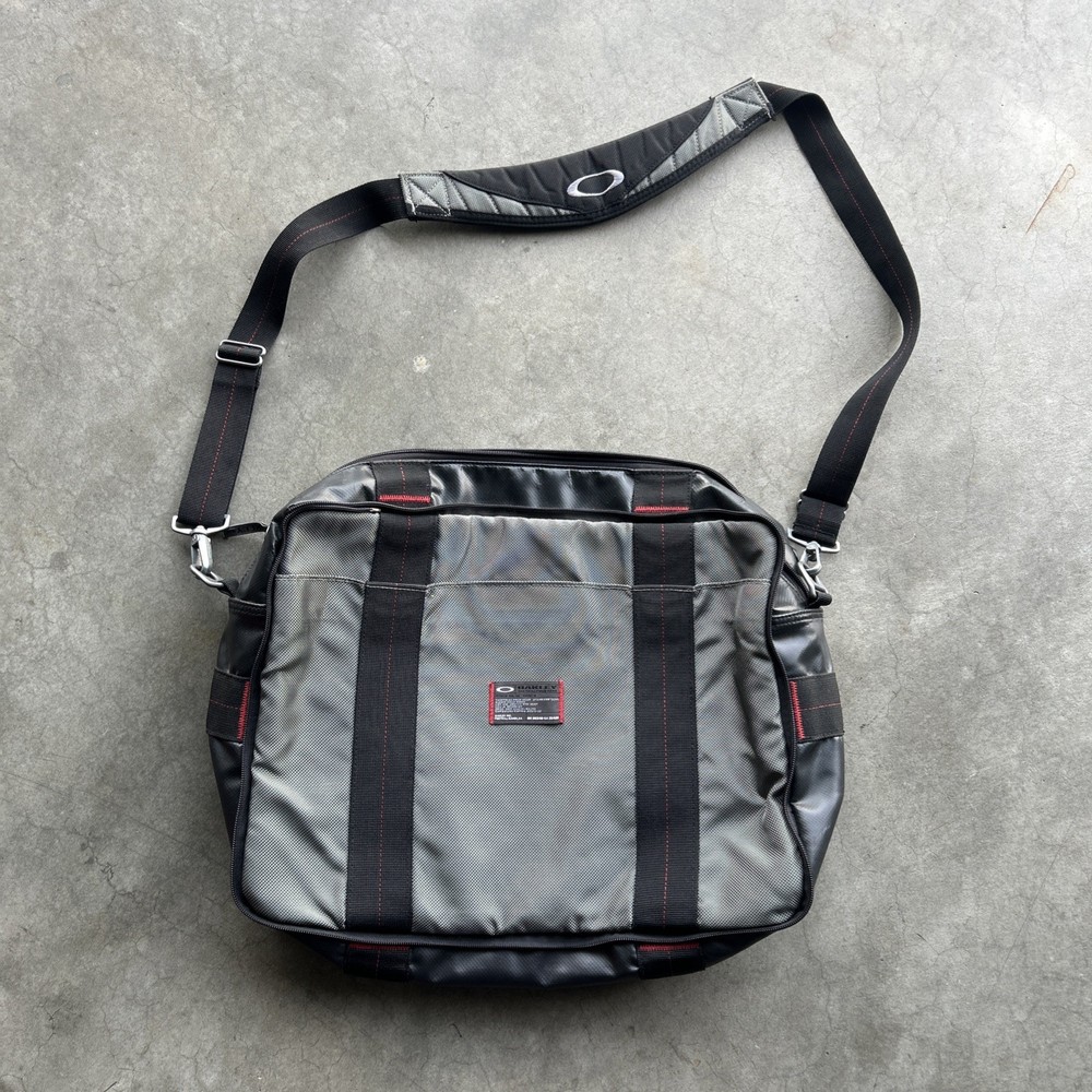 Vintage Oakley Software Laptop Messenger Bag Multi Pocket Heavy Duty Y2K