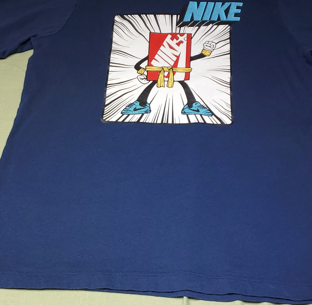 Nike Men's Blue Cotton The Nike Tee Graphic Logo T-Shirt XL Short Sleeve