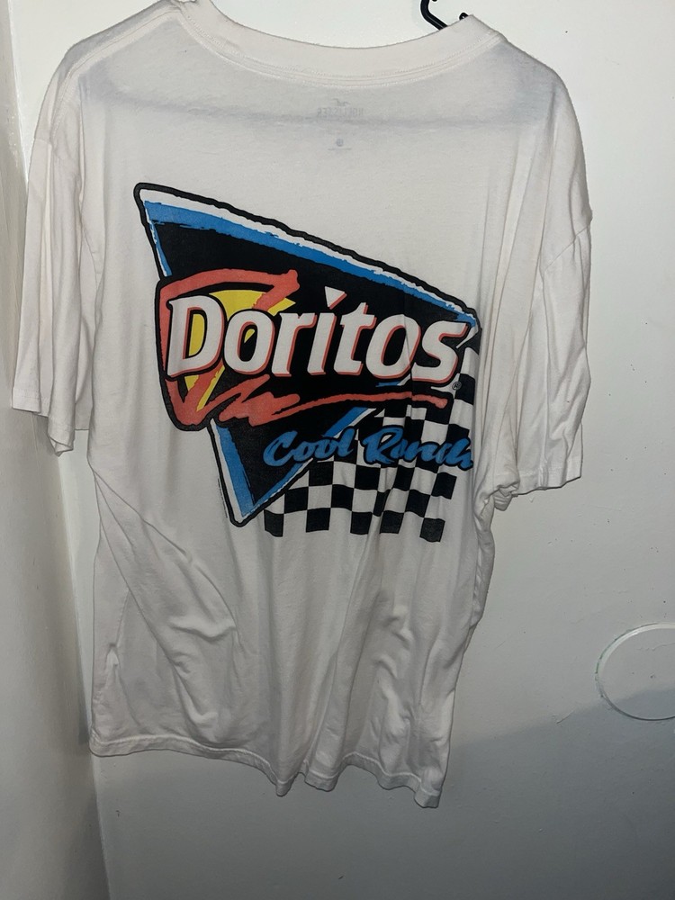 Hollister Relaxed Fit Cotton White Doritos Graphic Logo Crew Neck T-Shirt XL
