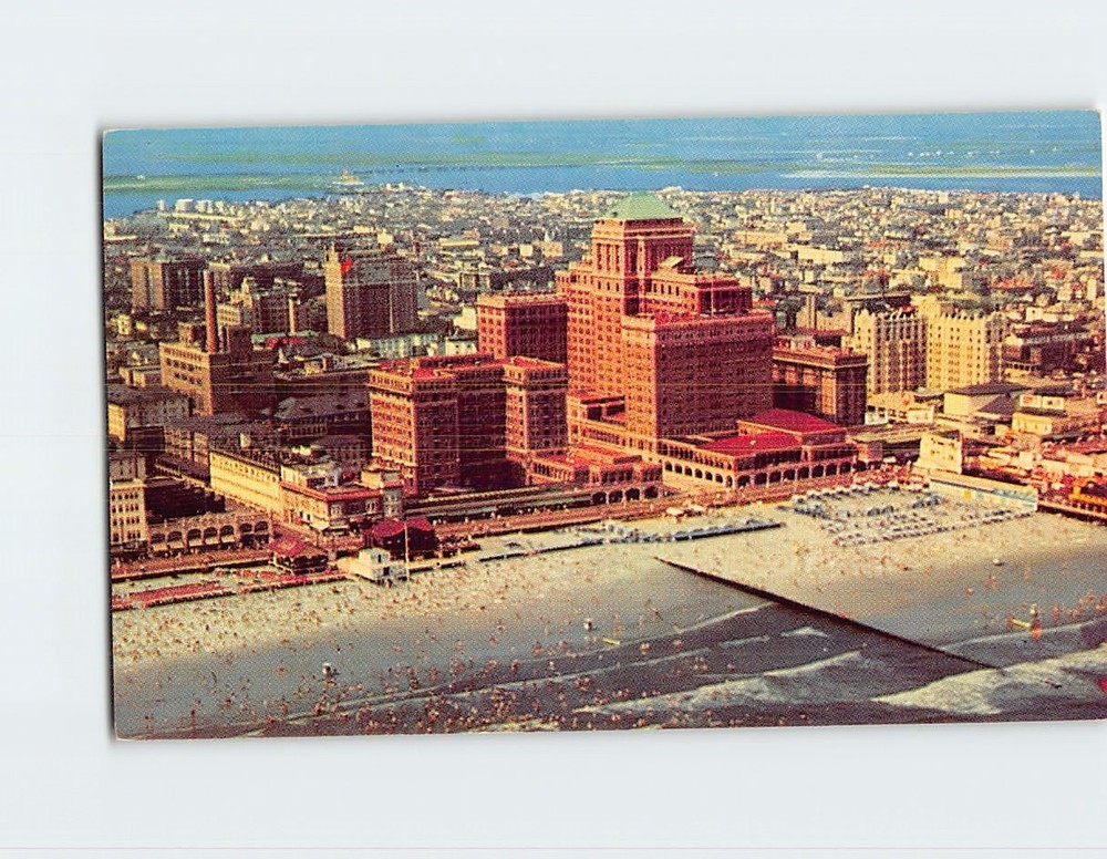 Postcard Chalfonte-Haddon Hall Atlantic City New Jersey USA