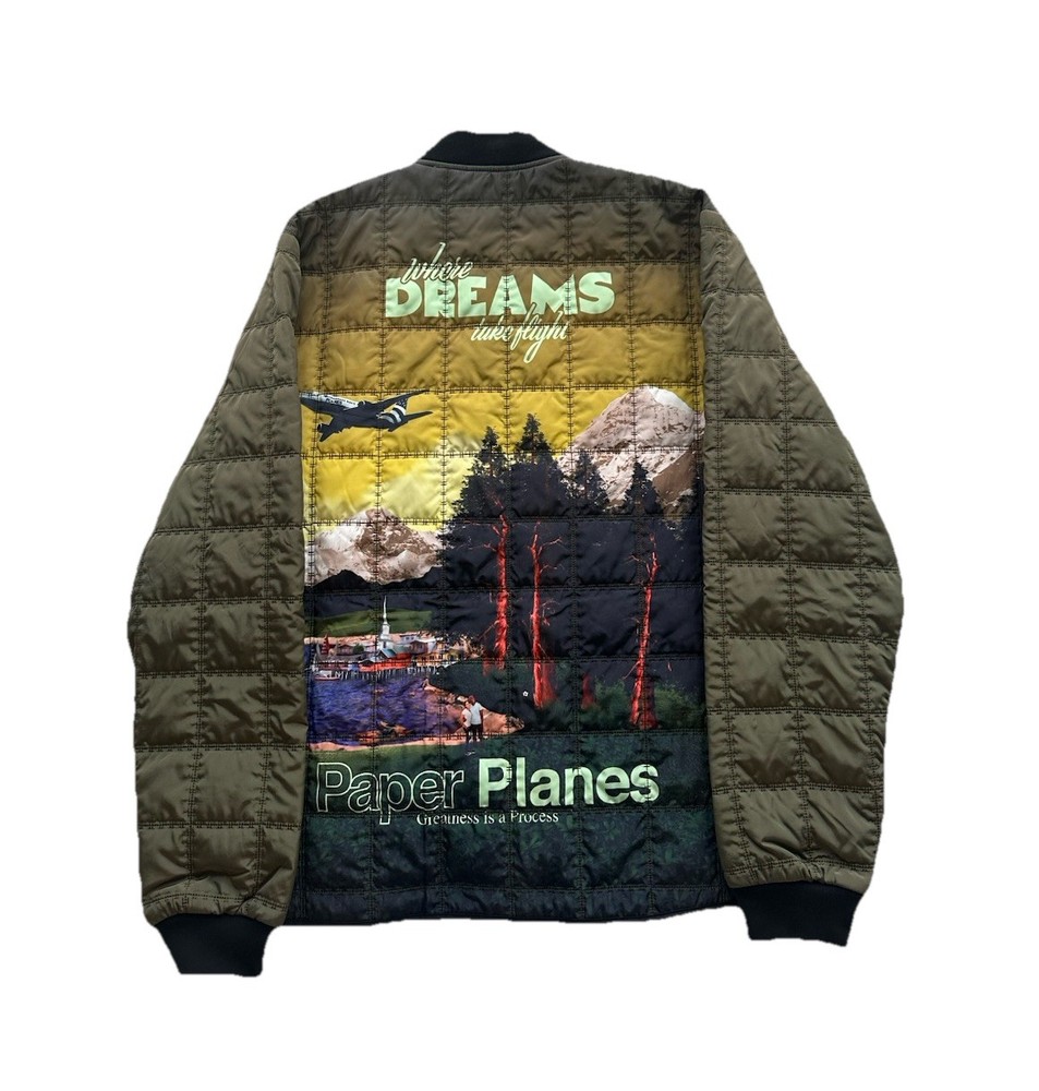 Paper Planes ✈️  Green Puffer Jacket Size Extra Large  New Release Rare Graphic