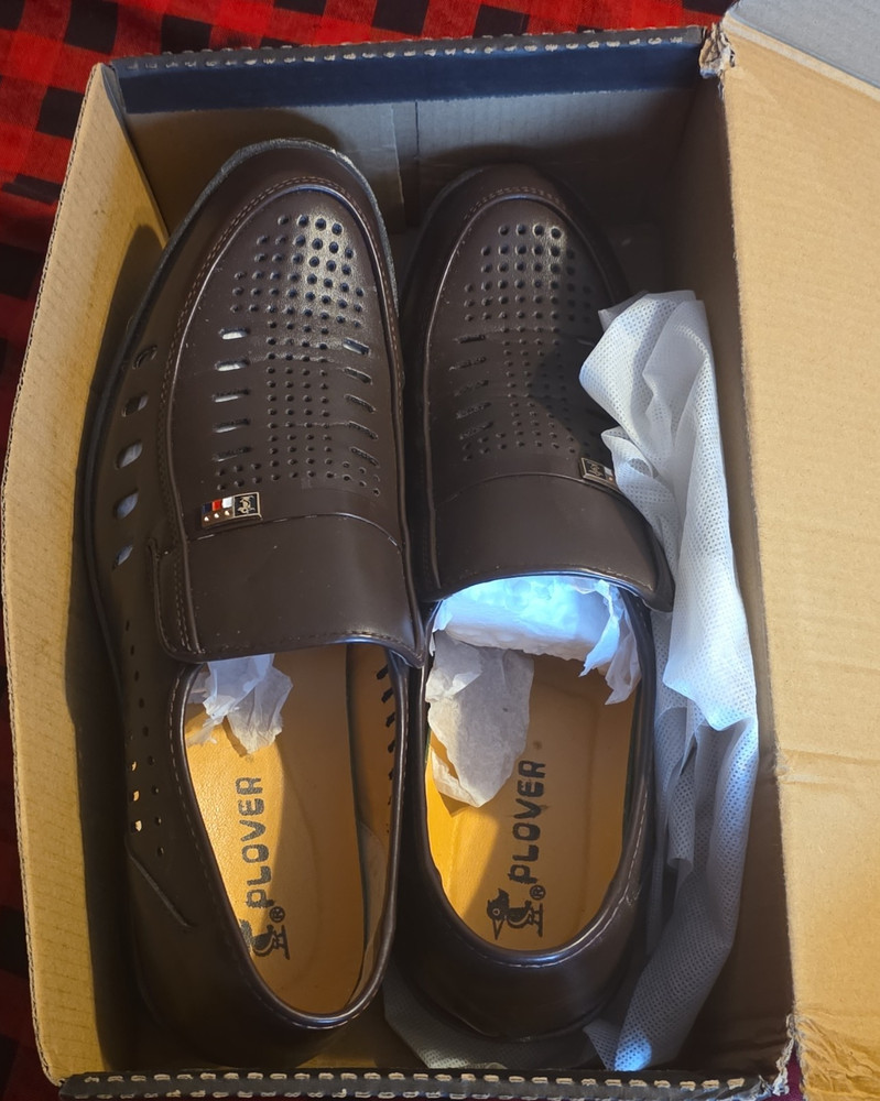 PLOVER Brown Leather Slip-On Loafers Men’s US 10 Round Toe Rubber Sole