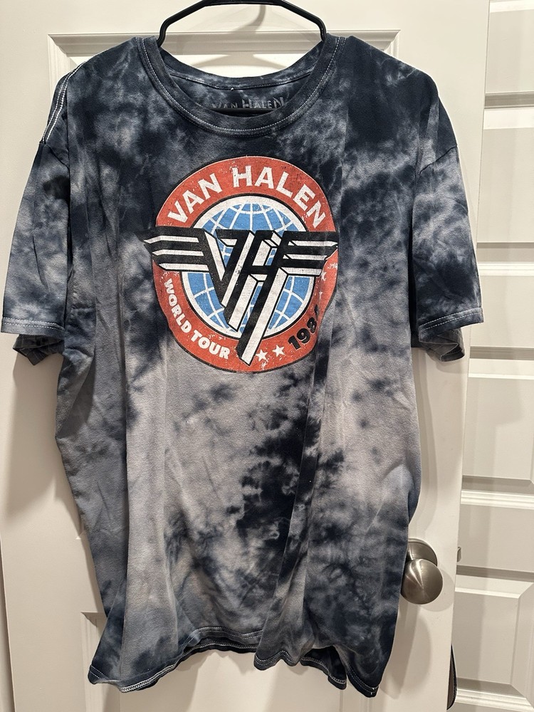 Van Halen World Tour 2XL Tshirt