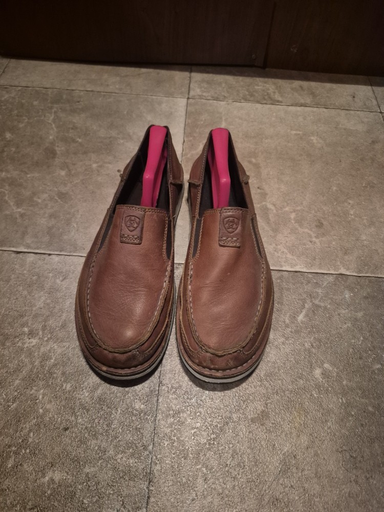 Ariat Men's Brown Leather Slip-On Casual Shoes Rubber Outsole Round Toe Logo
