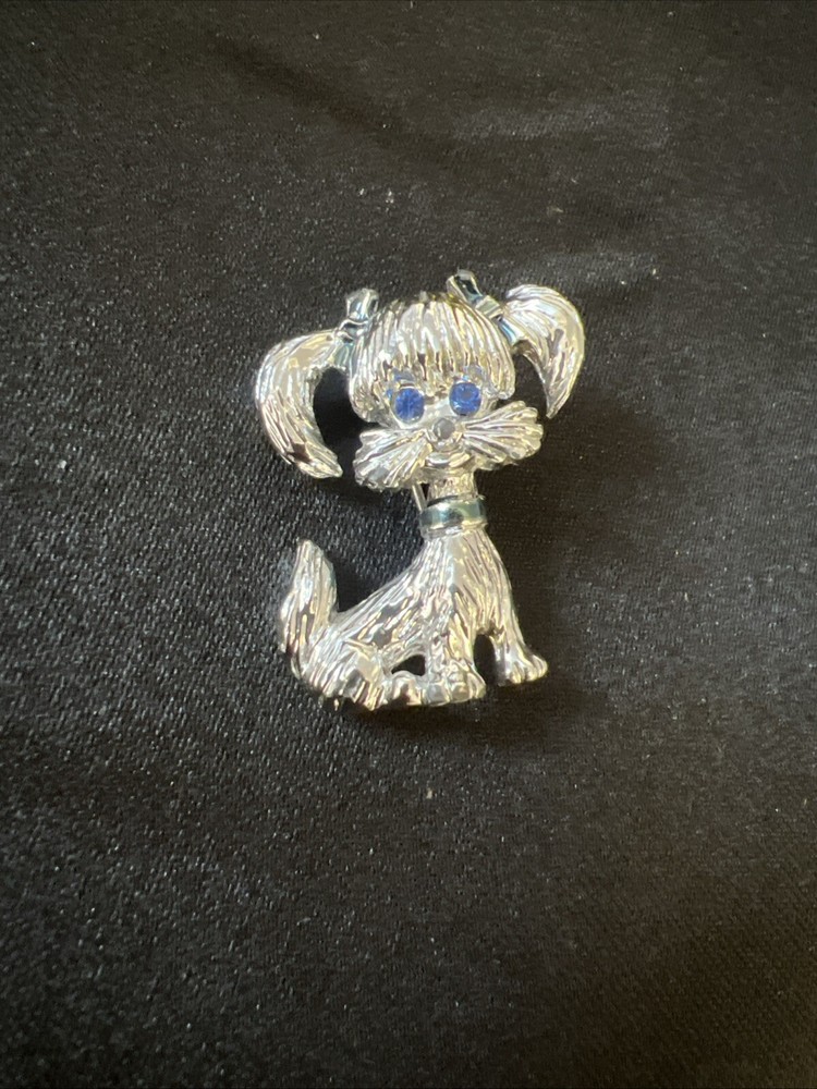 GERRY'S Silver Tone Yorkie  Puppy Crystal Blue Eyes & Enamel Collar/Brooch Pin