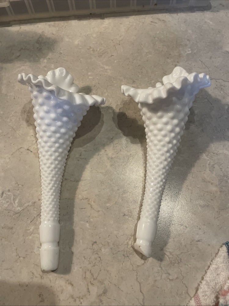 Fenton White Milk Glass Hobnail Epergne Trumpet Horn Ruffled Flower  Set 2 8”