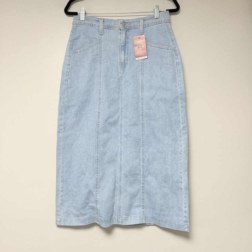 Levi Signature Women’s Long Blue 90’s Seamed  Jean Skirt Size Small