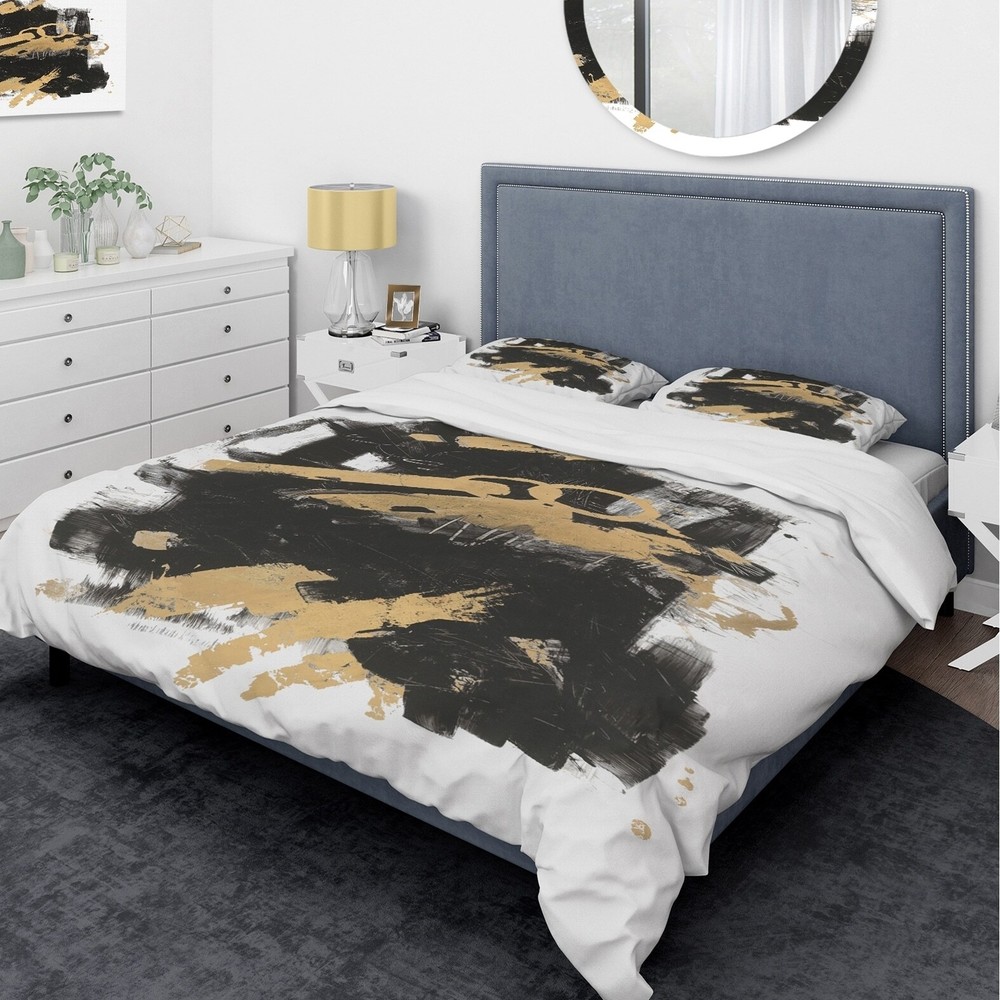 Designart 'Gold and Black drift I' Glam Bedding Set - Duvet