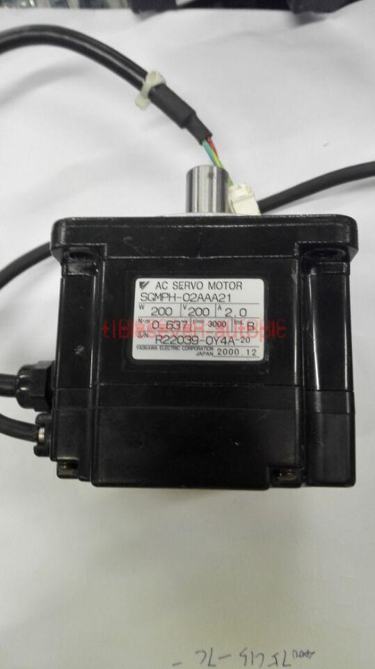 New 1Pcs Yaskawa Ac Servo Motor Sgmph-02Aaa21
