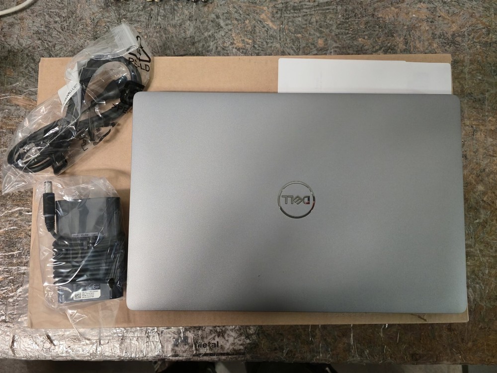 DELL LATITUDE 5510 | I5-10210U | 8 GB RAM | 256 GB SSD || GRADE A | w/ AC-image