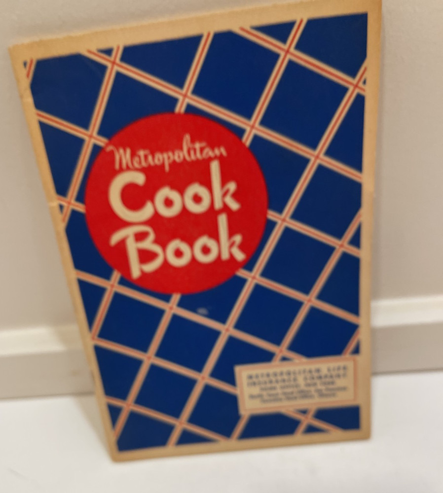 Vintage The Metropolitan Cookbook - Metropolitan Life Insurance Company Recipes