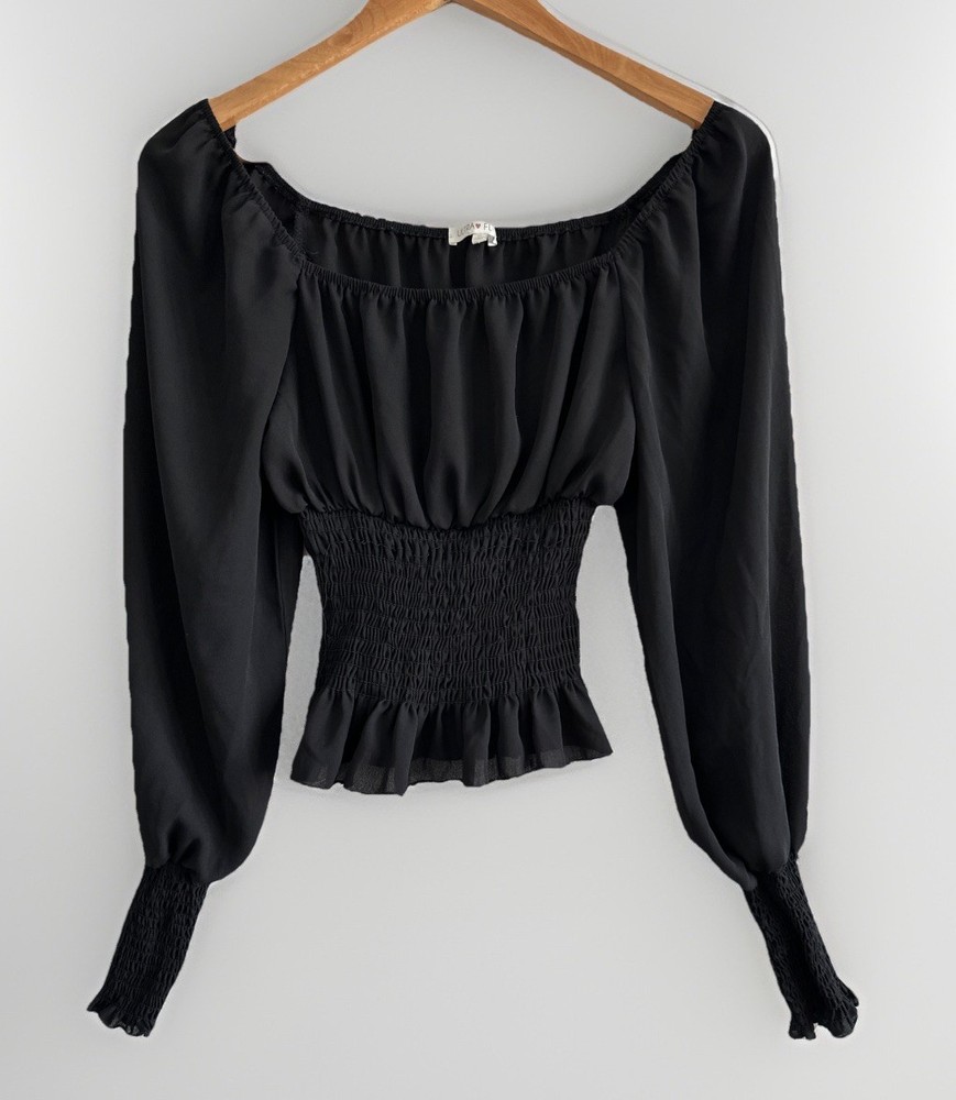 Ultra Flirt Black Women’s Top Size M