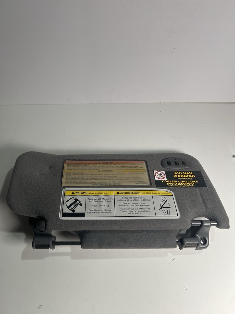 1997-2004 Nissan Pathfinder Driver Side Sun Visor w Light Mirror & Homelink