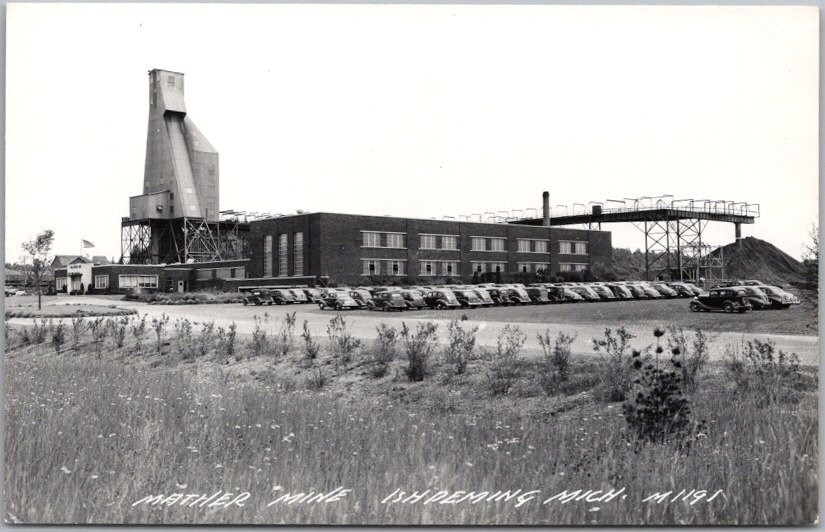 Vintage 1950s ISHPEMING, Michigan Real Photo RPPC Postcard 
