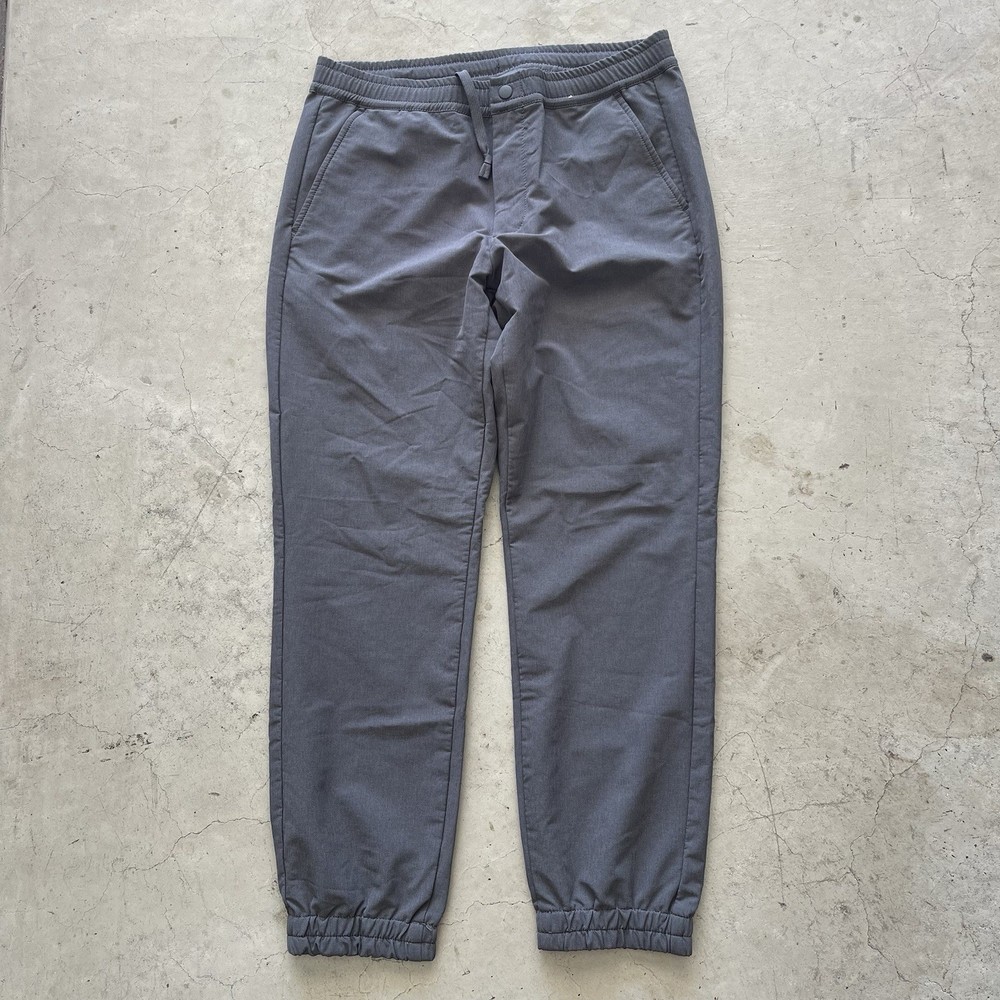 Uniqlo Jogger Sweatpants Men’s M Gray Breathable Cuffed Lounge Gym Casual Pants