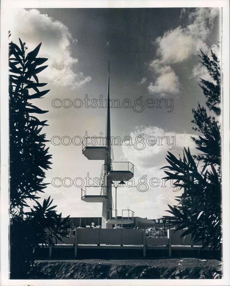 1965 Press Photo Diving Platforms For Swimming Pool University of Miami