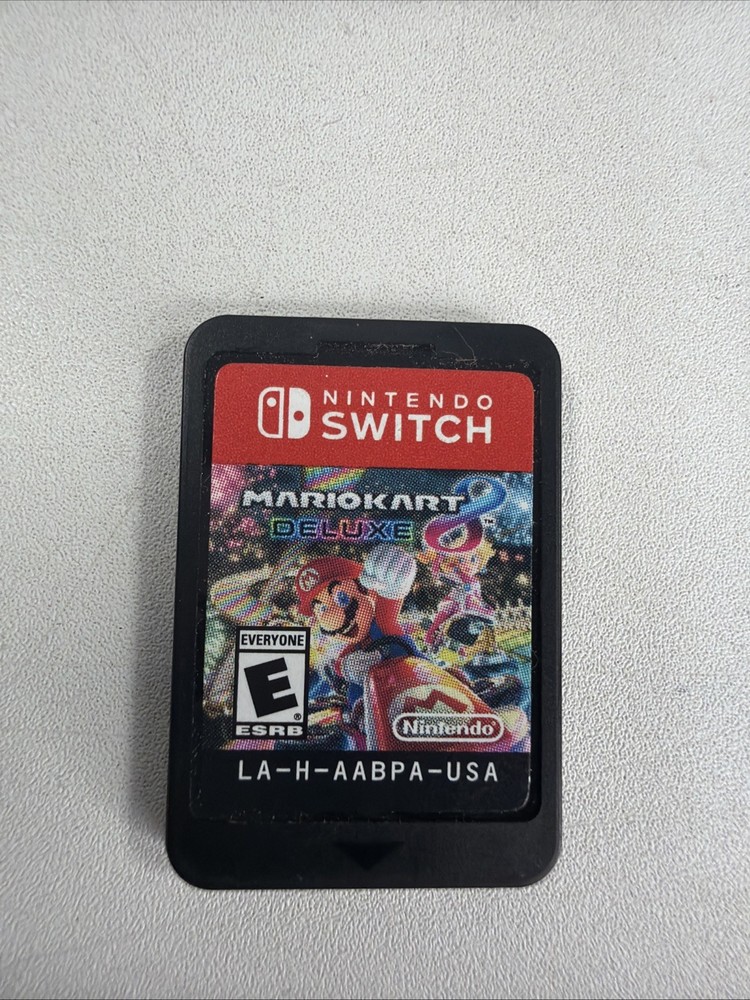 Mario Kart 8 Deluxe for Nintendo Switch (2017) Game Cartridge Only, NO CASE