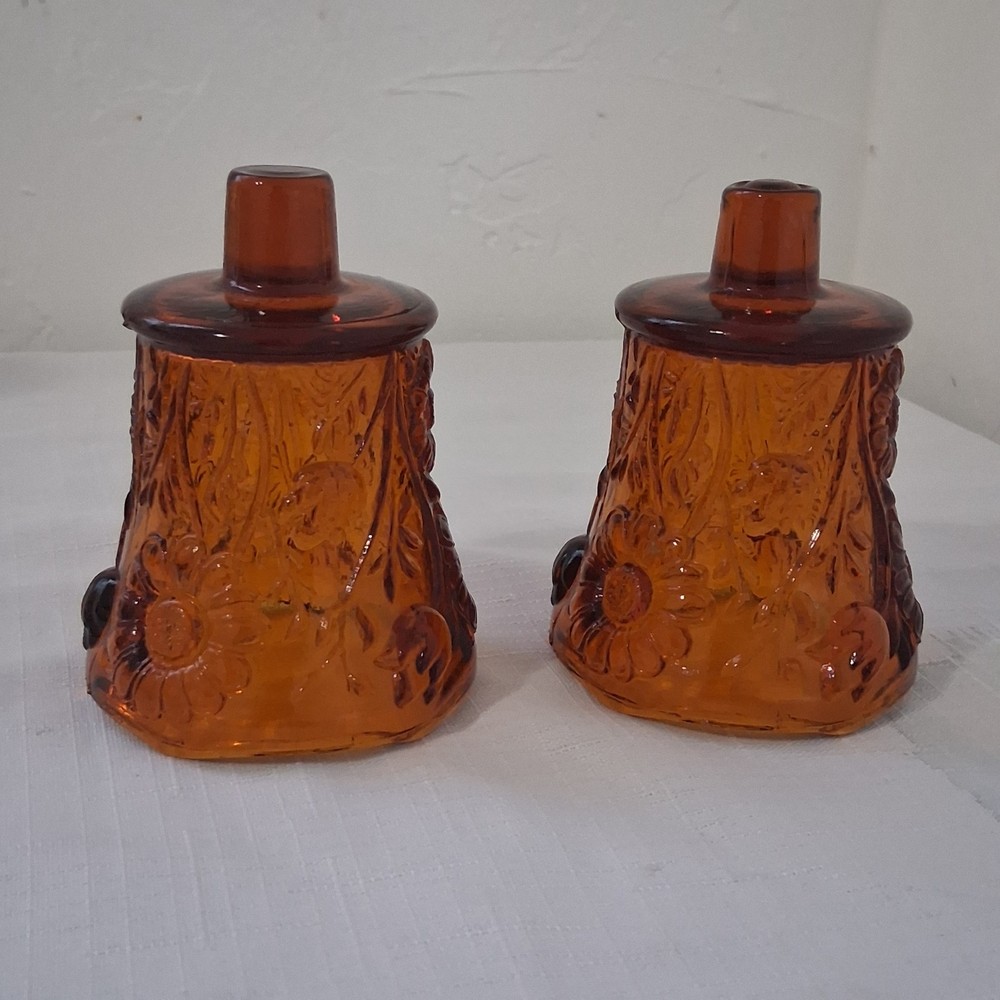 2 Vintage Amber Glass Daisy Pattern Peg Votives Candle Holders