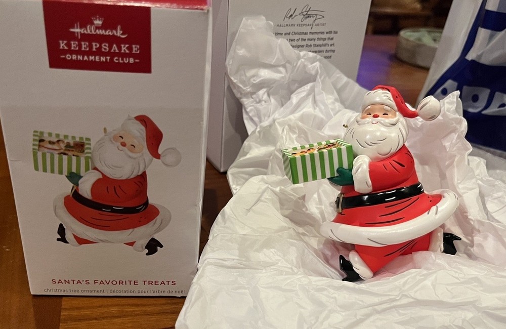 Hallmark Keepsake Ornament Santa’s Treats  2025 Brand New In Box