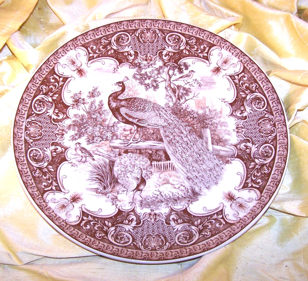 NICE brown transferware peacock large plate dish, Two's Company, 10 1/8