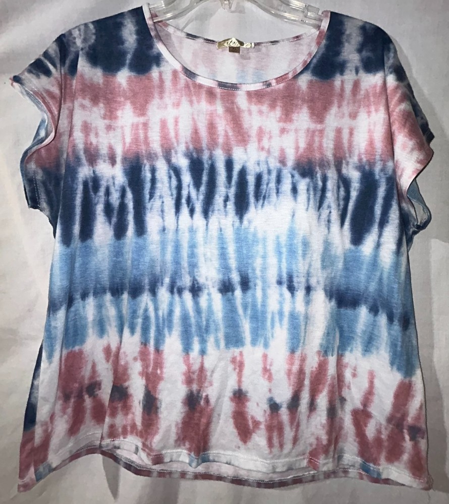 Lavish Women's red/blue tye-dye short sleeve t-shirt size XL