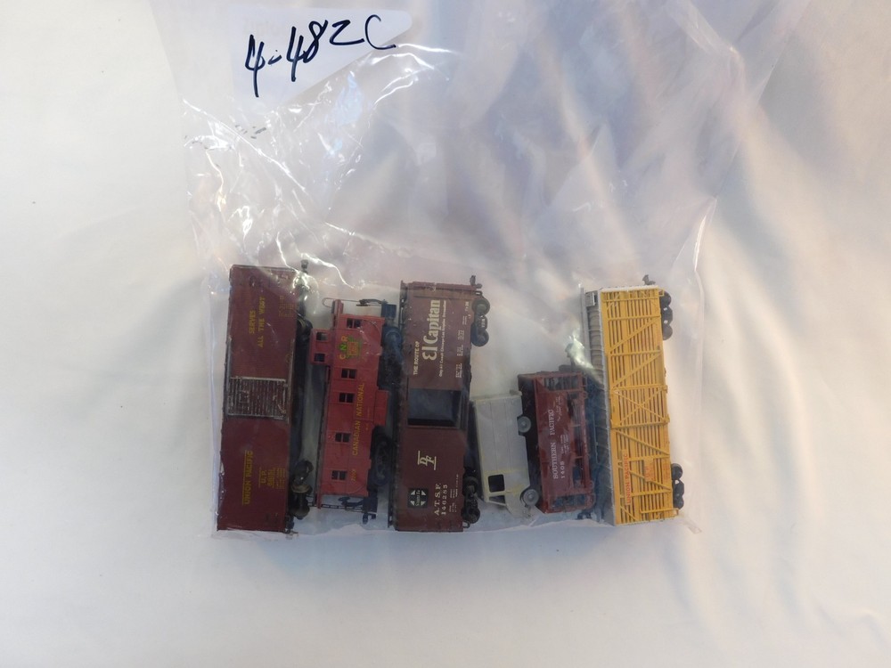 Grab Bag #4-482 - HO Scale Rolling Stock