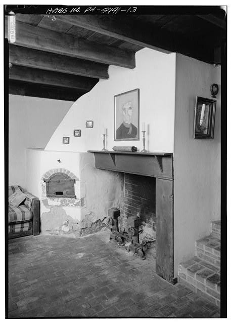 13. Interior View, First Floor, Keeping Room Addition, East Wall Showing