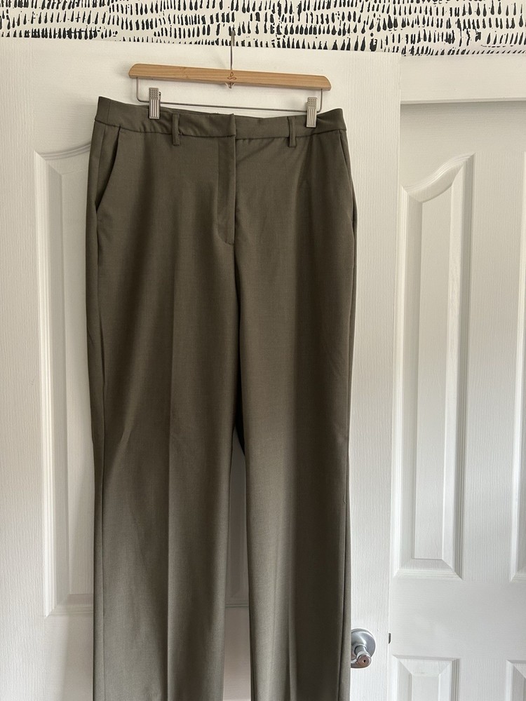 Rachel Zoe Ladies Wide Leg Dress Pants. Size 12. Machine Washable.