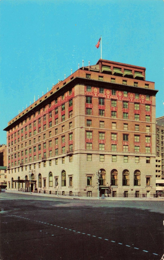 Hotel Washington - Pennsylvania Avenue - Washington DC - Postcard