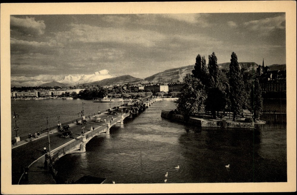 Geneva Ile Rousseau Mont Blanc vintage postcard w594