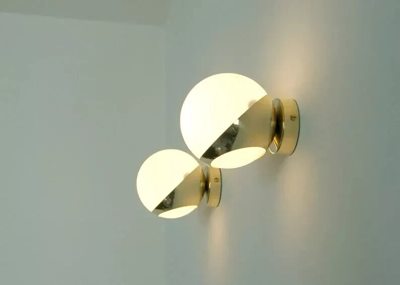 Handmade Modern Brass Single Globe Wall Sconce Lamp Fixture