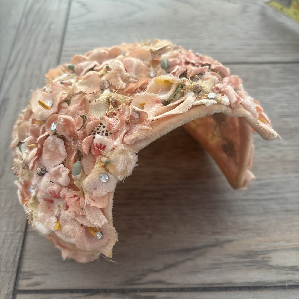 Vintage FLAPPER GIRL Hat Lace Velvet Sequins SPRING COLORS Union Made USA