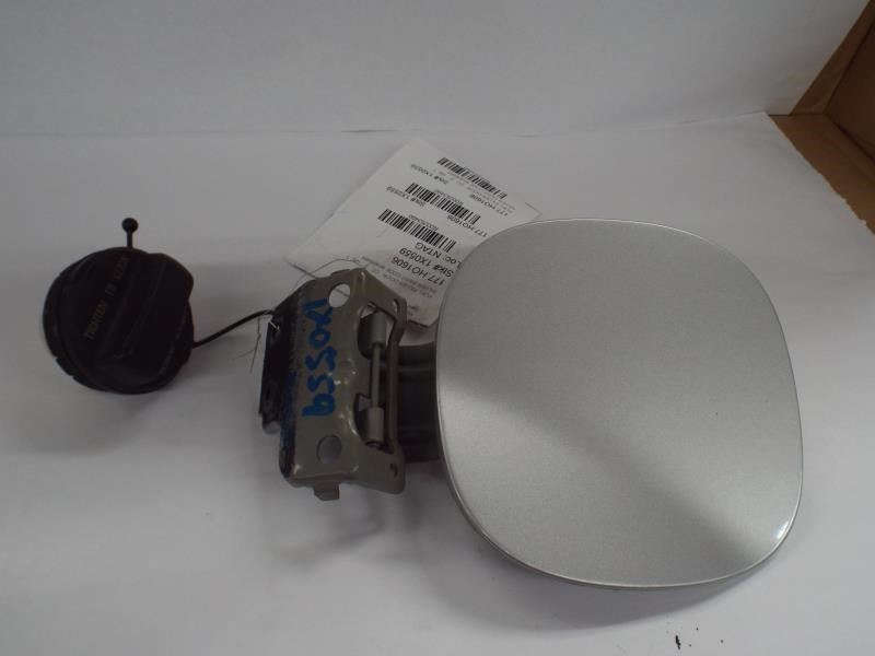 PILOT     2006 Fuel Filler Door 253490