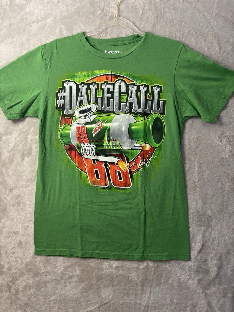 Chase Authentics NASCAR 88 T Shirt Mens M Green Dale Jr Mountain Dew