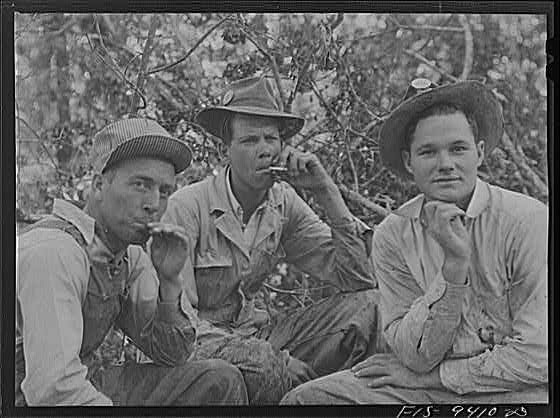 Arkansas Gurdon 1940s War Emergency Pipeline Workers Smoking Portrait