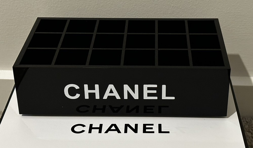Vip Gift Chanel Counter Acrylic Makeup Storage Large Lipstick 18 Slots Organiser
