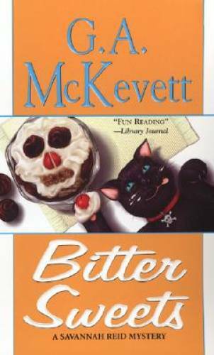 Bitter Sweets: A Savannah Reid Mystery - Mass Market Paperback - GOOD