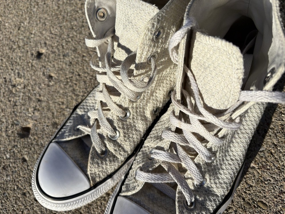 Converse Chuck Taylor All Star Women Shoes Sz 8 Off White Woven Snake High Top