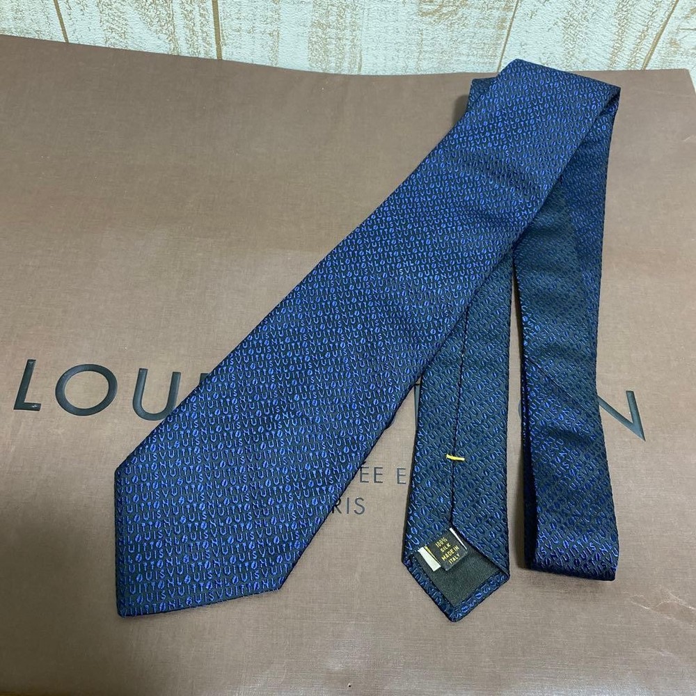 Louis Vuitton Necktie Tie All over Logo pattern LV Men's Used 100% Silk Navy