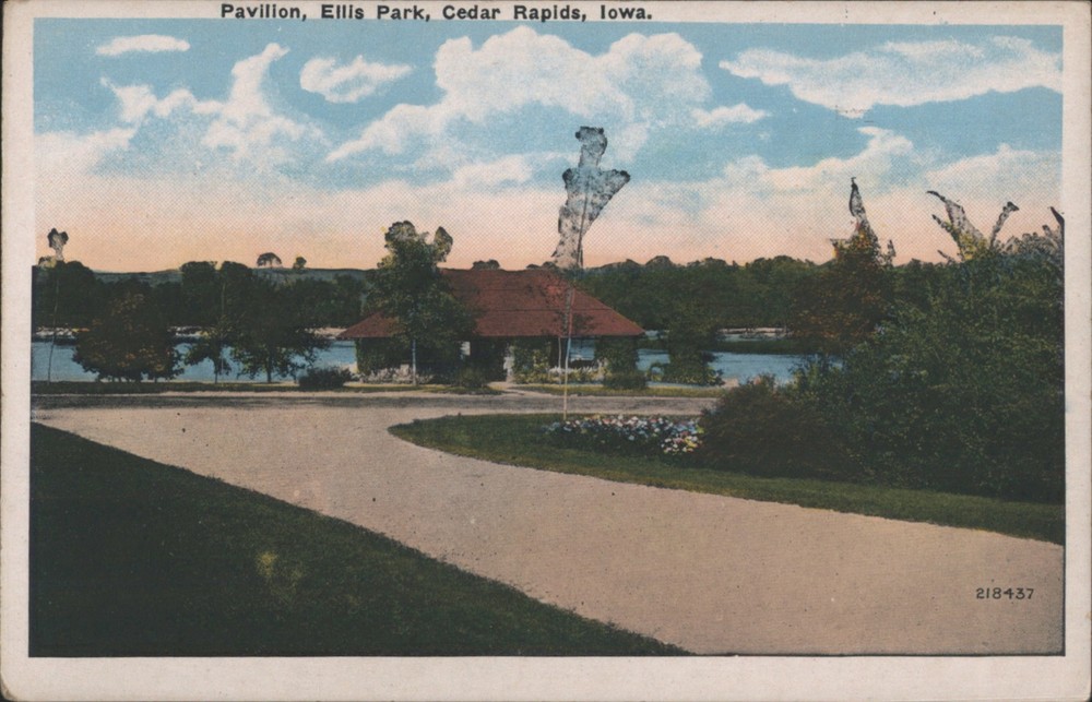 Cedar Rapids, Iowa IA Pavilion, Ellis Park Original Vintage Postcard