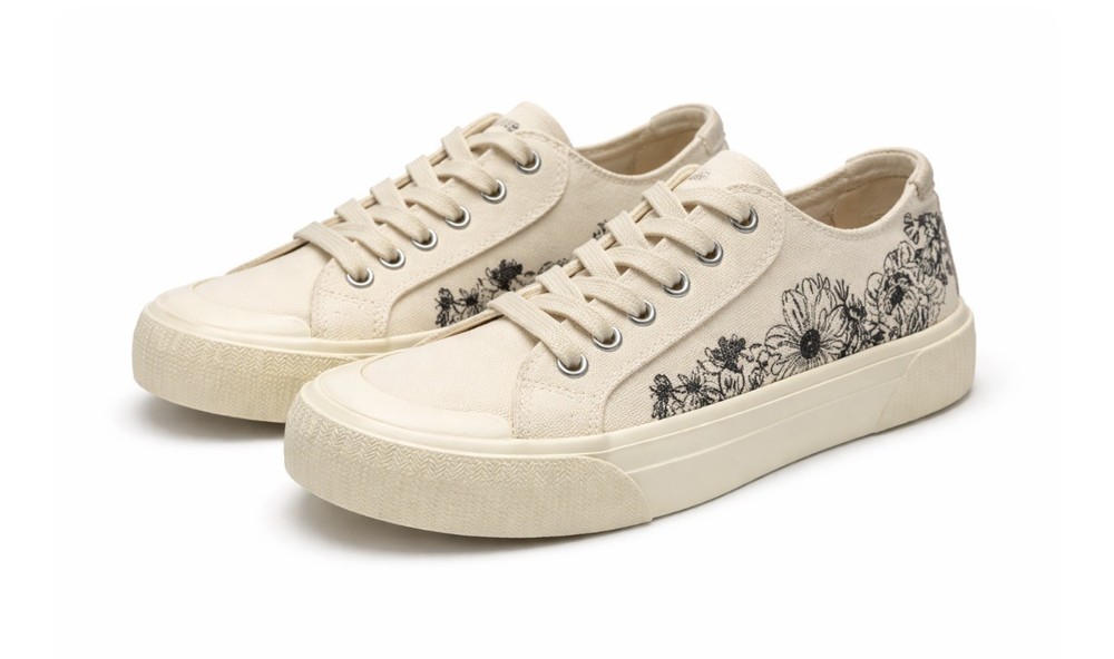 Rocjest Women's Canvas Comfort Sneakers Size 7 Beige