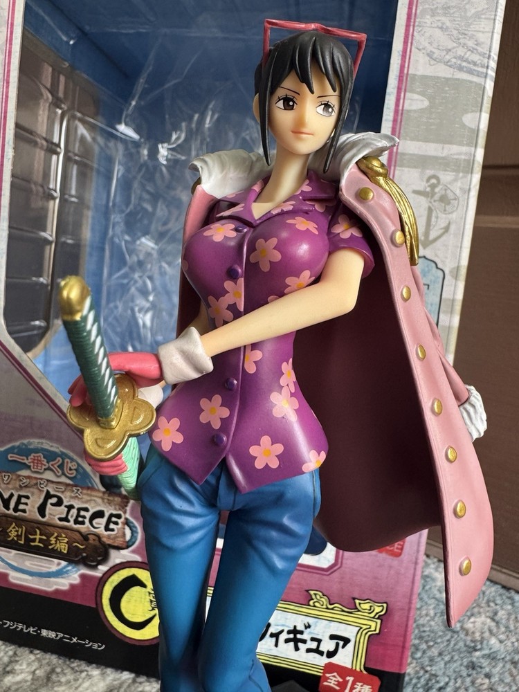 ONE PIECE: Tashigi  Ichiban Kuji Swordsman  (C Prize) Japan Authentic Near Mint