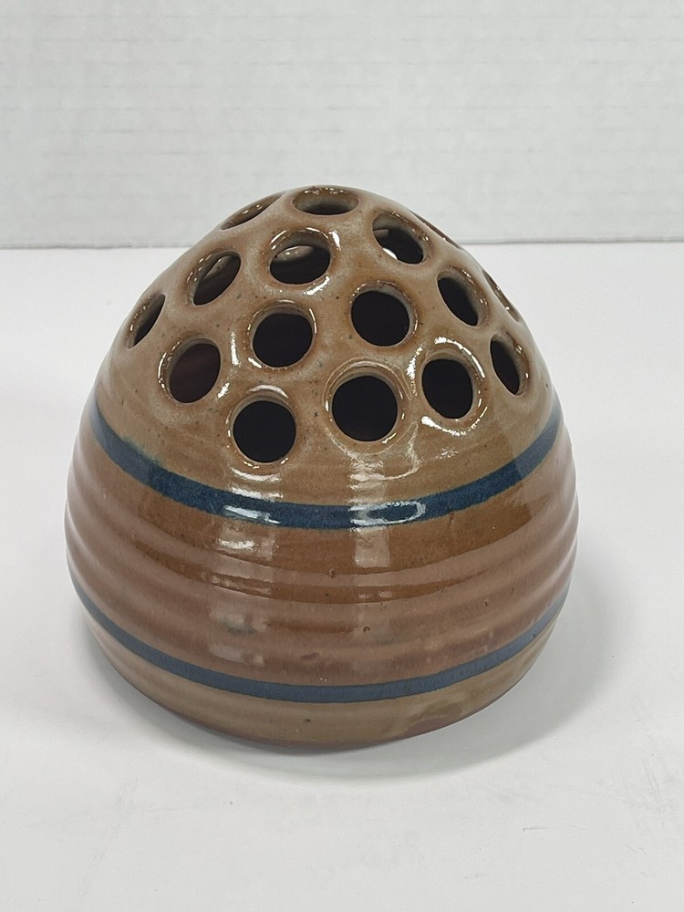 Sarah Culbreth Tater Knob Pottery Blue & Brown Art Flower Frog Pencil Holder