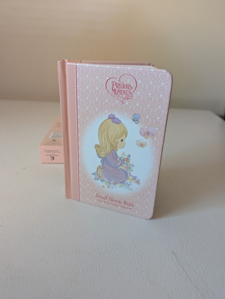 Precious Moments® Pink Small Hands Holy Bible NKJV Harbound, Illustrated New