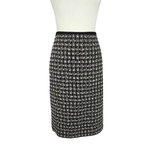 Talbots Skirt Size 10 Black White Tweed Plaid A-Line Lined Knee Length