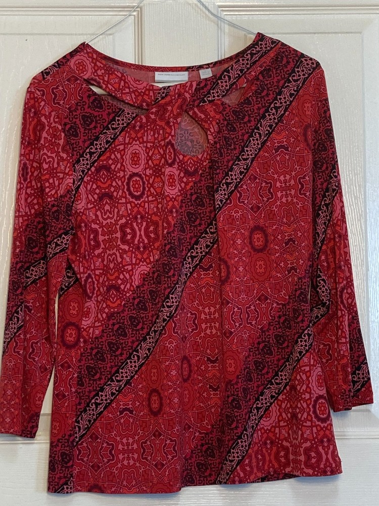 Women's Blouse New York & Company brand long sleeve blouse multi color sze mediu