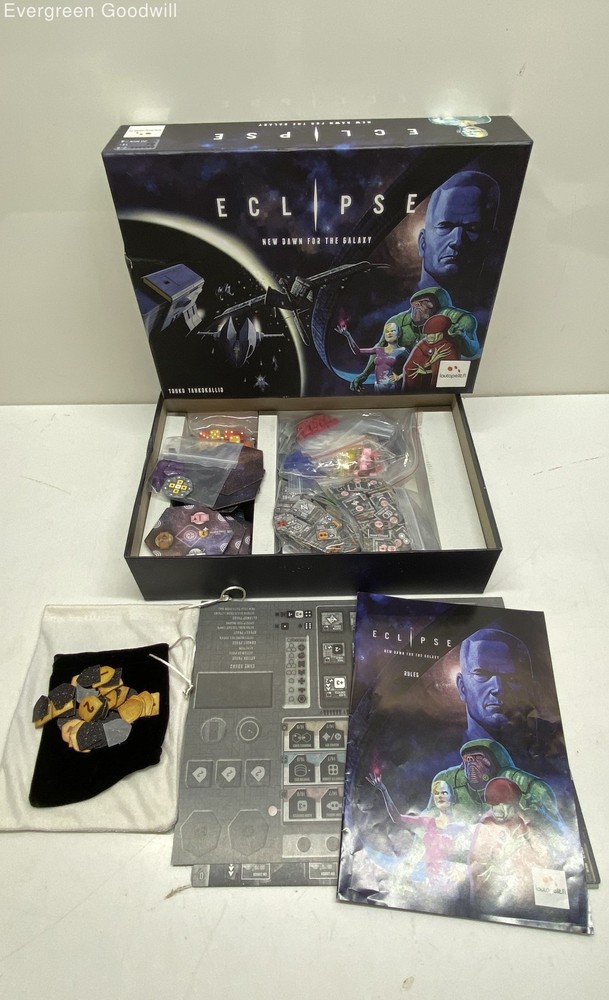 Lautaoelit.fi Eclipse New Dawn for the Galaxy Board Game Open Box