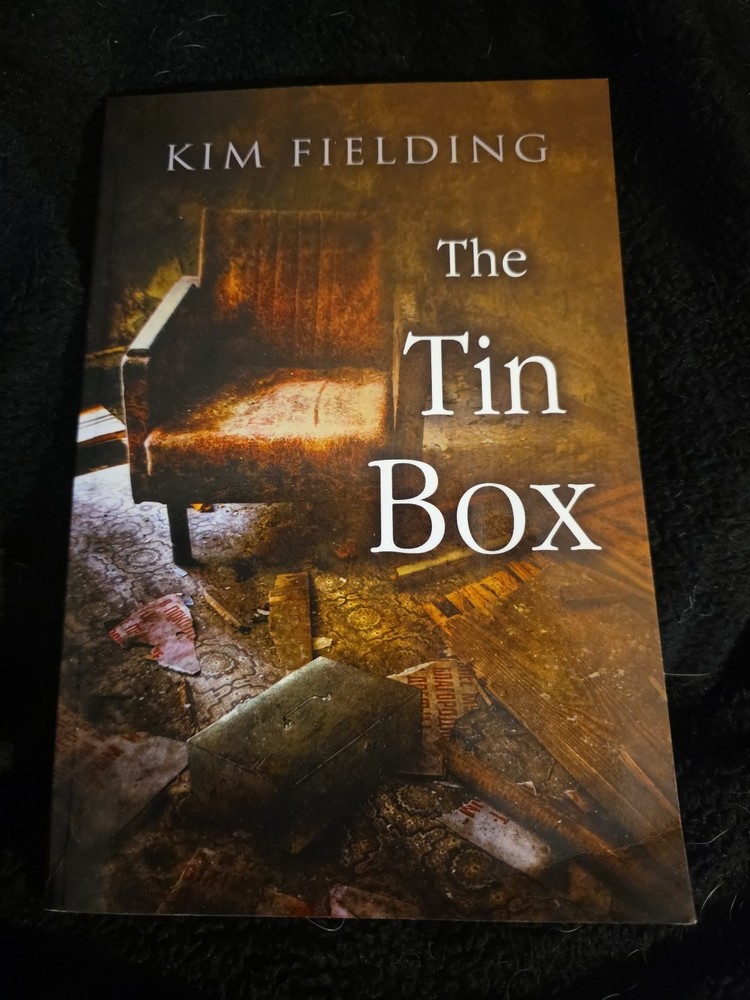 Tin Box by Kim Fielding (2013, Trade Paperback)