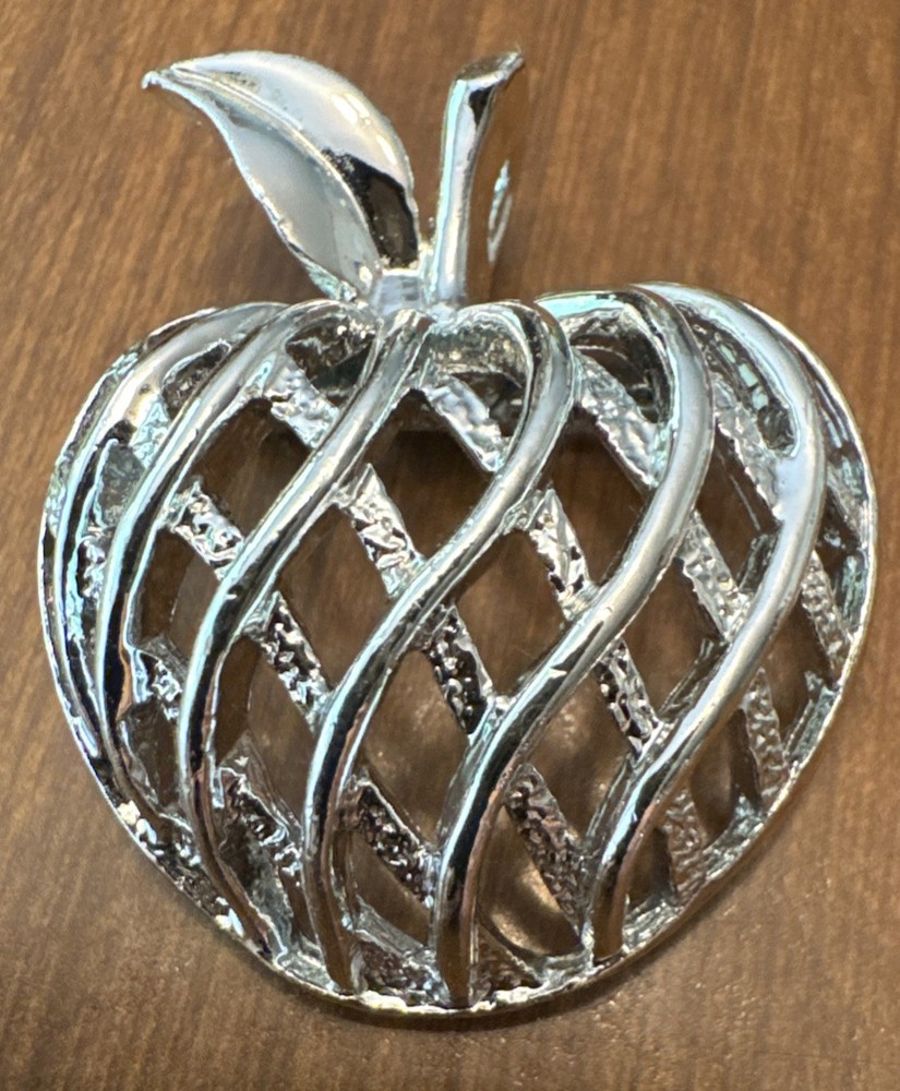 Vintage Gerry's Apple Brooch Pin, Silver Tone Lattice Fruit Pinback