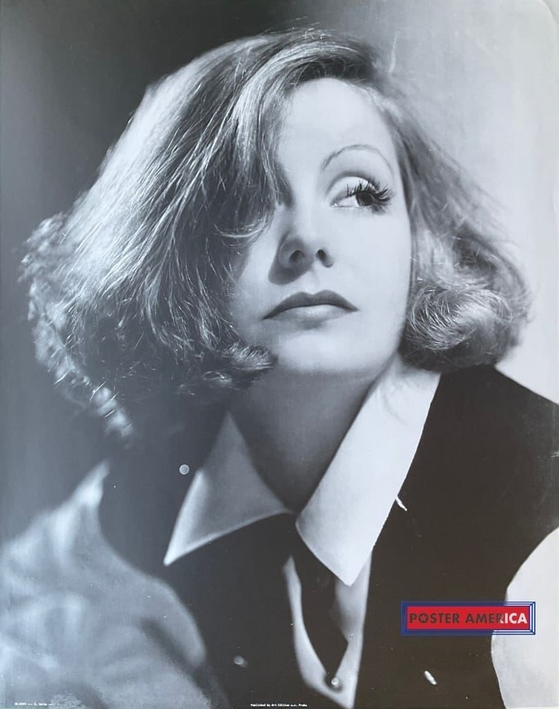 662323 Greta Garbo Closeup Black & White Celebrity Photo Wall Print Poster